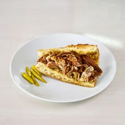 3/4 Ekmek Arası İzmir Usulü Kuyu Kuzu Kokoreç